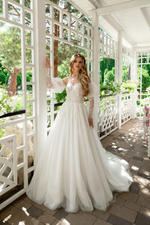 Queen Bridal Fashion